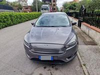 Usata Ford Focus Titanium 120 CV (88 kW) 2015 Grigio Station wagon