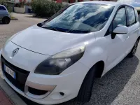 Usata Renault Scenic E-Tech Dynamique 110 CV (80 kW) 2011 Bianco Monovolume