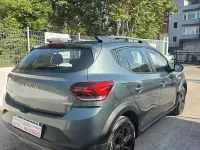 Usata Dacia Sandero Stepway 91 CV (66 kW) 2024 Verde Utilitaria