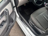 Usata VW Polo 90 CV (66 kW) 2015 Bianco Utilitaria