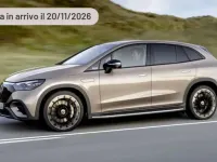 Nuova Mercedes EQE350 Advanced 135 kW (184 CV) 2025 Argento SUV