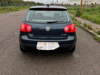 Usata VW Golf IV 2004 Blu Berlina