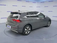 Usata VW Golf VIII Life 116 CV (85 kW) 2025 Nero Utilitaria