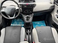 Usata Lancia Ypsilon Platinum 69 CV (50 kW) 2012 Nero Utilitaria