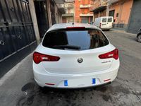 usata Alfa Romeo Giulietta 1.6 JTDm-2 120CV Exlusive