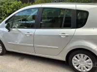 Usata Renault Modus 75 CV (55 kW) 2012 Grigio Monovolume