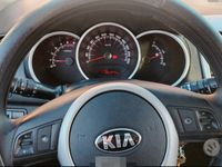 Usata Kia Venga 90 CV (66 kW) 2014 Bianco Utilitaria