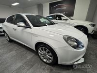 Usata Alfa Romeo Giulietta Super 120 CV (88 kW) 2017 Bianco Utilitaria