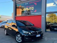 Usata Peugeot 308 Active 131 CV (96 kW) 2021 Nero Station wagon