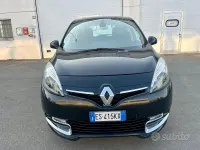 Usata Renault Scénic III XMOD 110 CV (80 kW) 2013 Nero Monovolume