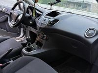 Usata Ford Fiesta 2013 Grigio Berlina