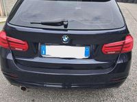 Usata BMW 318 150 CV (110 kW) 2015 Blu/azzurro Station wagon