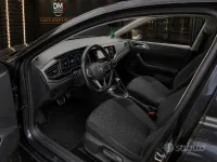 Usata VW Taigo R-line 115 CV (84 kW) 2024 Grigio scuro SUV