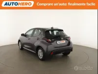 Usata Toyota Yaris Active 72 CV (52 kW) 2022 Grigio Utilitaria