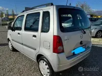 Usata Opel Agila 60 CV (44 kW) 2006 Grigio Monovolume
