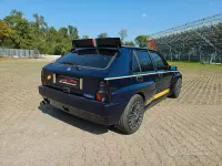 Usata Lancia Delta 211 CV (155 kW) 1994 Blu/azzurro Utilitaria