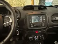 Usata Jeep Renegade Sport 120 CV (88 kW) 2017 Argento SUV