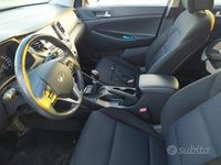 Usata Hyundai Tucson Xpossible 116 CV (85 kW) 2015 Grigio SUV