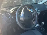 Usata Ford Fiesta 60 CV (44 kW) 2013 Marrone