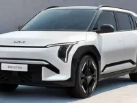 Nuova Kia EV3 GT-Line 50 kW (68 CV) 2026 Argento SUV