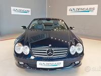 Usata Mercedes SL500 307 CV (225 kW) 2006 Blu Cabrio