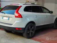 Usata Volvo XC60 163 CV (119 kW) 2013 Bianco SUV