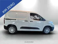 Nuova Toyota Proace City City 101 CV (74 kW) 2026 White solid Monovolume