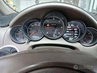 Usata Porsche Cayenne 245 CV (180 kW) 2012 Marrone SUV