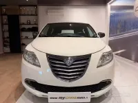 Usata Lancia Ypsilon Platinum 69 CV (50 kW) 2016 Nero Utilitaria
