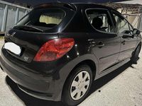 Usata Peugeot 207 68 CV (50 kW) 2010 Berlina