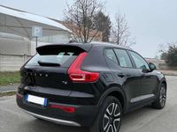 Usata Volvo XC40 Momentum 129 CV (94 kW) 2020 Nero SUV
