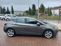 Usata Opel Astra Dynamic 110 CV (80 kW) 2019 Grigio Berlina