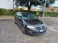 Usata VW Passat 140 CV (102 kW) 2010 Nero Station wagon