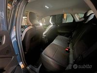 Usata Renault Captur 100 CV (73 kW) 2023 Blu SUV