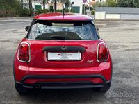 Usata Mini ONE Classic 75 CV (55 kW) 2022 Rosso Utilitaria