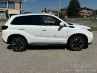 Usata Suzuki Vitara 129 CV (94 kW) 2021 Bianco pastello SUV