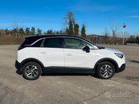 Usata Opel Crossland 110 CV (80 kW) 2017 Bianco SUV