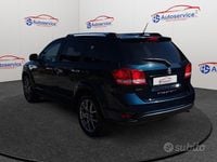 Usata Fiat Freemont Cross 170 CV (125 kW) 2015 Blu SUV