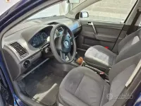 Usata VW Polo 48 CV (35 kW) 2004 Blu Utilitaria