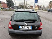 Usata Renault Clio II Luxe 74 CV (54 kW) 2005 Nero Berlina