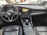 Occasion Alfa Romeo Giulia Business 150 ch (110 kW) 2017 Gris Berline