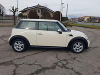 Usata Mini ONE 75 CV (55 kW) 2011 Beige Utilitaria