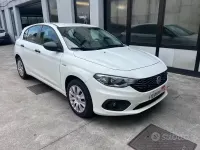 Usata Fiat Tipo Easy 120 CV (88 kW) 2018 Bianco Berlina