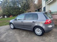 Usata VW Golf V 105 CV (77 kW) 2007 Grigio Berlina