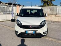 Usata Fiat Doblò Lounge 104 CV (76 kW) 2019 Bianco Monovolume