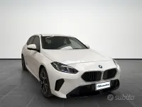 Nuova BMW 118 M Sport 150 CV (110 kW) 2026 Alpin white pastello Utilitaria