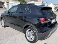 Usata VW T-Cross Life 95 CV (69 kW) 2024 Deep black perlato SUV