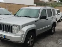 Usata Jeep Cherokee 177 CV (130 kW) 2008 SUV