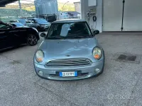 Usata Mini Cooper 95 CV (69 kW) 2007 Grigio Utilitaria