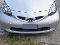 Usata Toyota Aygo 68 CV (50 kW) 2008 Grigio Utilitaria